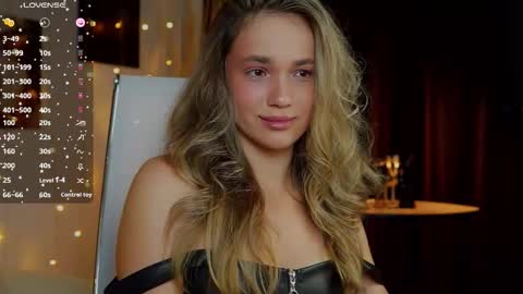 Evie online show from 19, 9, 2025