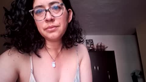 Snapshot of evolet_evolet_ chatting on 21, 11, 2025 Evolet online show from 21, 11, 2025