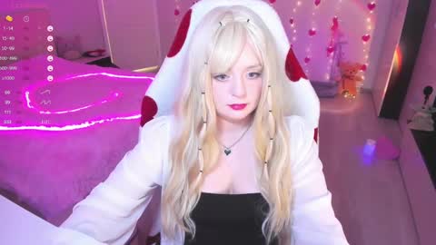 Snapshot of exhoneyangel chatting on 20, 2, 2025 Amy online show from 20, 2, 2025