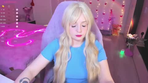 Snapshot of exhoneyangel chatting on 1, 3, 2025 Amy online show from 1, 3, 2025