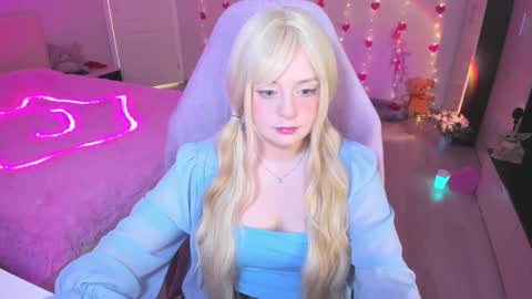 Snapshot of exhoneyangel chatting on 11, 3, 2025 Amy online show from 11, 3, 2025