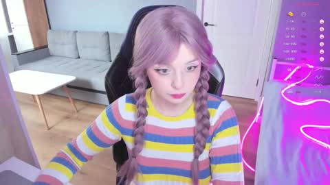 Snapshot of exhoneyangel chatting on 4, 10, 2025 Amy online show from 4, 10, 2025