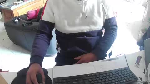 Snapshot of exibdevil chatting on 25, 9, 2025 Gio online show from 25, 9, 2025