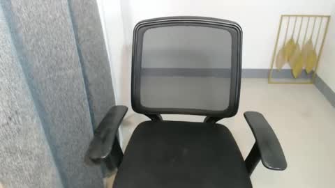 Snapshot of exotic_abby69 chatting on 14, 10, 2025 exotic_abby69 online show from 14, 10, 2025