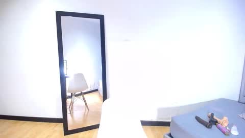 exotic_karmella online show from 4, 10, 2025