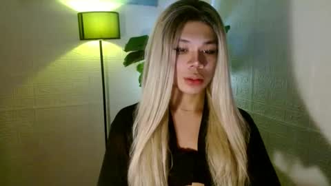 Nica online show from 12, 2, 2025