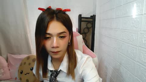 Snapshot of exotictssavie chatting on 17, 1, 2025 exotictssavie online show from 17, 1, 2025