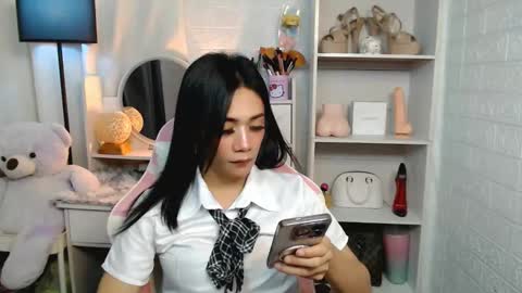Snapshot of exotictssavie chatting on 2, 3, 2025 exotictssavie online show from 2, 3, 2025