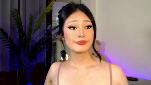 Snapshot of expensive_candyx chatting on 10, 12, 2024 Candy  online show from 10, 12, 2024