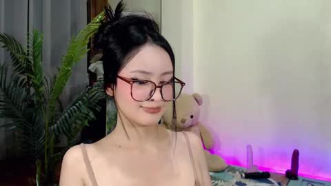 Snapshot of expensive_candyx chatting on 27, 2, 2025 Candy  online show from 27, 2, 2025