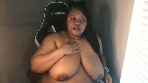 Miss Kitty online show from 8, 10, 2025