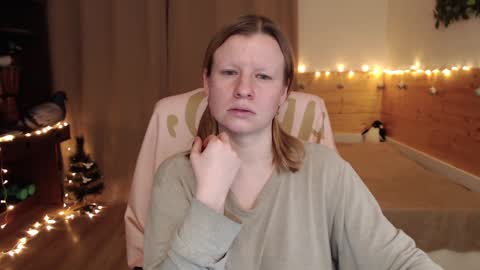 Crystal online show from 3, 2, 2025