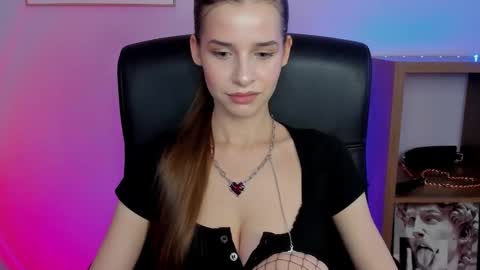 Maya online show from 29, 10, 2025