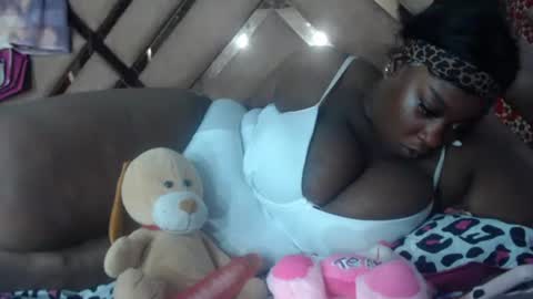 eyshaexotii online show from 20, 2, 2026