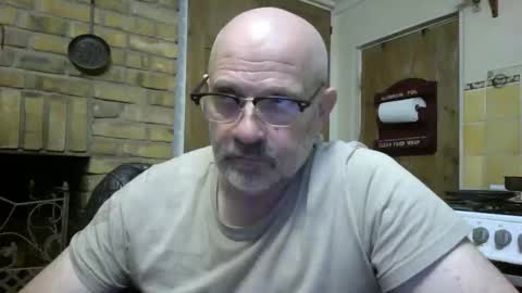 f1zzeek online show from 1, 2, 2026