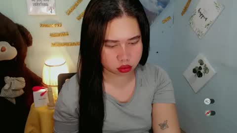 Snapshot of f3ckdollucy chatting on 22, 2, 2025 yanna online show from 22, 2, 2025