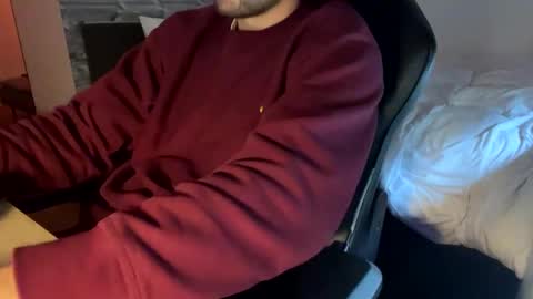 Snapshot of fabian_196 chatting on 10, 12, 2024 Call me bitch online show from 10, 12, 2024