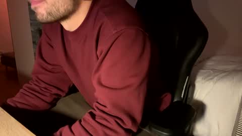 Snapshot of fabian_196 chatting on 13, 12, 2024 Call me bitch online show from 13, 12, 2024