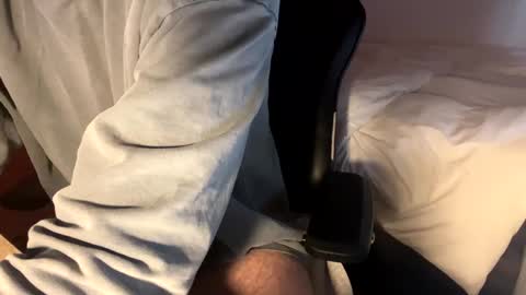 Snapshot of fabian_196 chatting on 1, 1, 2025 Call me bitch online show from 1, 1, 2025