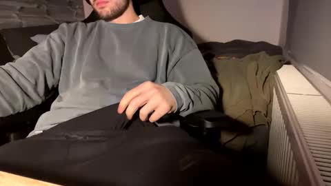 Snapshot of fabian_196 chatting on 25, 1, 2025 Call me bitch online show from 25, 1, 2025