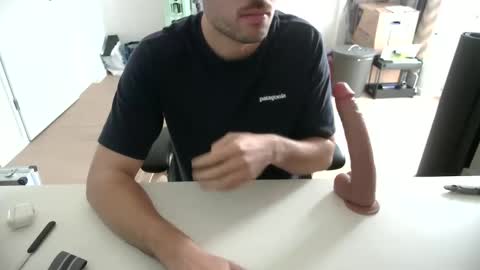 Snapshot of fabian_196 chatting on 5, 11, 2025 Call me bitch online show from 5, 11, 2025