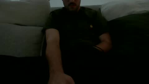 Snapshot of fabian_196 chatting on 6, 11, 2025 Call me bitch online show from 6, 11, 2025