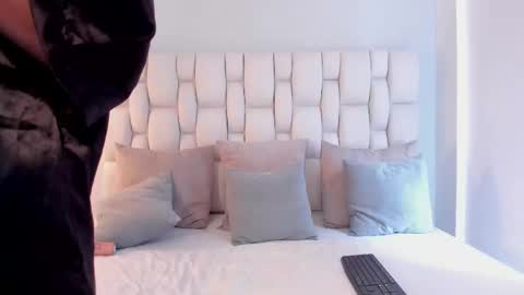  Fabi  online show from 25, 2, 2025