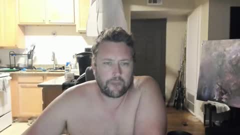 Snapshot of facedaddy chatting on 19, 11, 2025 Hungwun online show from 19, 11, 2025