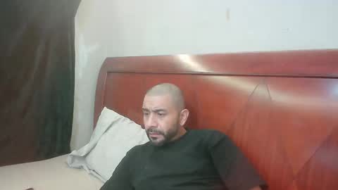 Snapshot of faded805 chatting on 6, 3, 2026 Mark online show from 6, 3, 2026