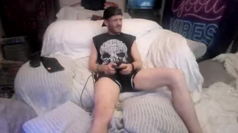 Snapshot of fadedxrated chatting on 6, 11, 2025 fadedxxXrated online show from 6, 11, 2025