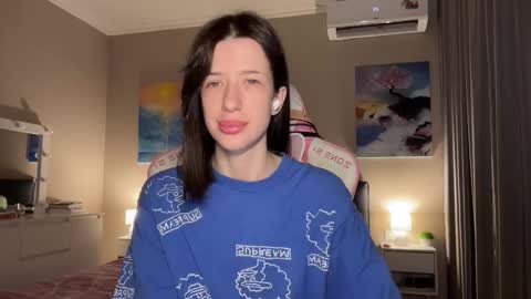 Snapshot of fairy_bloomix chatting on 22, 10, 2025 Bloom online show from 22, 10, 2025