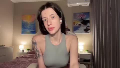 Snapshot of fairy_bloomix chatting on 6, 11, 2025 Bloom online show from 6, 11, 2025