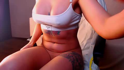 Elli  online show from 25, 2, 2025
