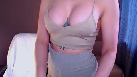 Elli  online show from 19, 9, 2025