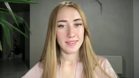 fairy_face online show from 24, 9, 2025