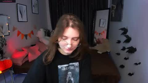 Snapshot of fairy_tara chatting on 25, 10, 2025 Tara online show from 25, 10, 2025