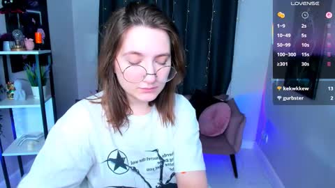 Snapshot of fairy_tara chatting on 14, 11, 2025 Tara online show from 14, 11, 2025