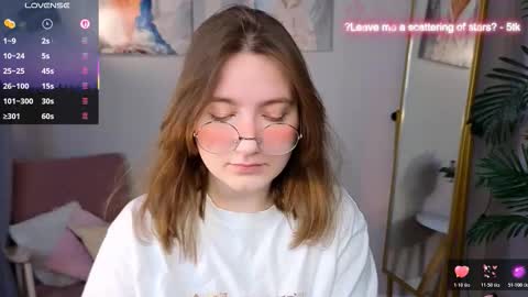 Snapshot of fairy_tara chatting on 28, 11, 2025 Tara online show from 28, 11, 2025