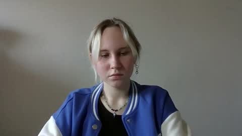 Snapshot of fairyfeller_ chatting on 17, 10, 2025 fairyfeller_ online show from 17, 10, 2025