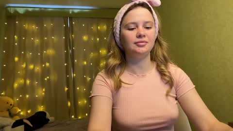 Ilona online show from 25, 12, 2024