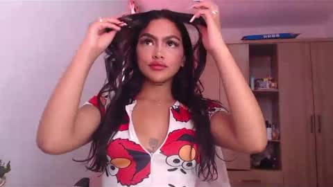 fairylatin online show from 25, 12, 2024