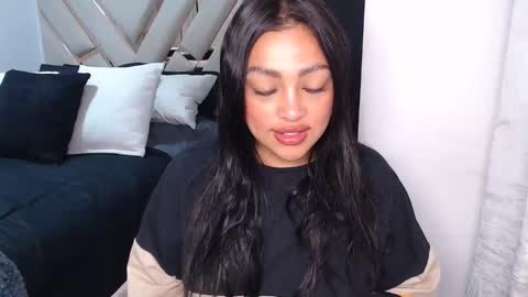 Snapshot of fairylatin chatting on 17, 10, 2025 fairylatin online show from 17, 10, 2025