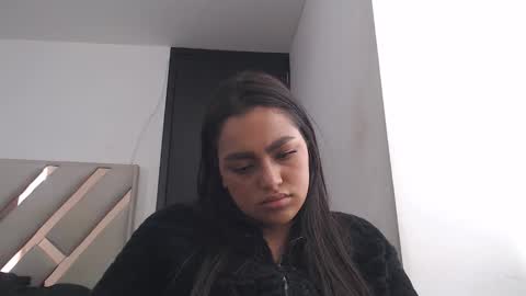 Snapshot of fairylatin chatting on 27, 10, 2025 fairylatin online show from 27, 10, 2025