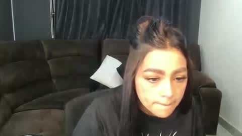 Snapshot of fairylatin chatting on 24, 11, 2025 fairylatin online show from 24, 11, 2025