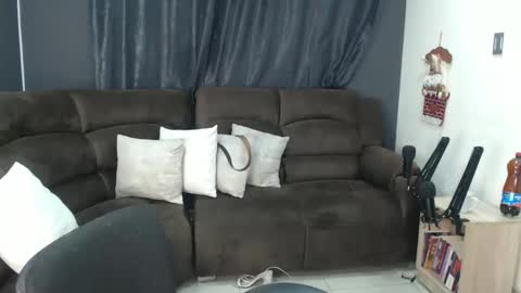 Snapshot of fairylatin chatting on 16, 12, 2025 fairylatin online show from 16, 12, 2025