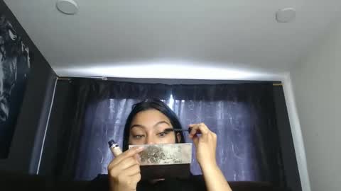 Snapshot of fairylatin chatting on 12, 1, 2026 fairylatin online show from 12, 1, 2026