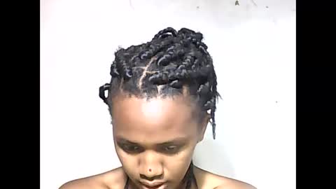 falielyse online show from 17, 9, 2025