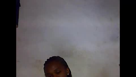 falielyse online show from 7, 10, 2025