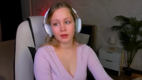 Lane   online show from 3, 2, 2026