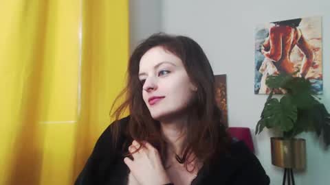 Nadine online show from 21, 12, 2024